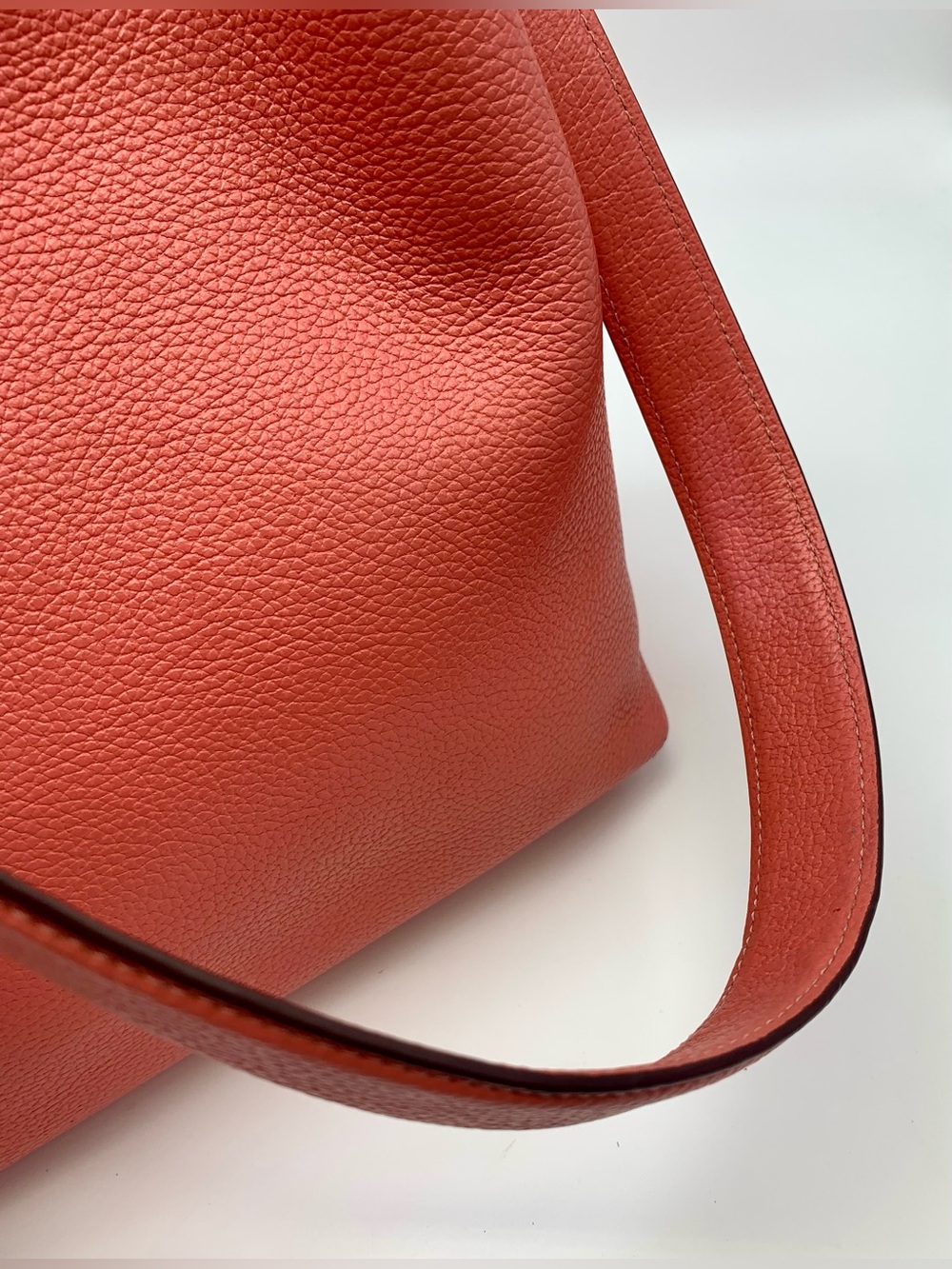Coach Charlie Bucket Bag 55200 Coral Pebbled Leather Shoulder Tote - Picture 10 of 16